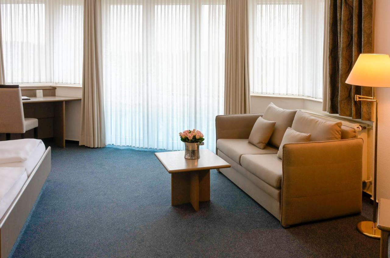 Hotel Am Wasserfall リンゲン エクステリア 写真